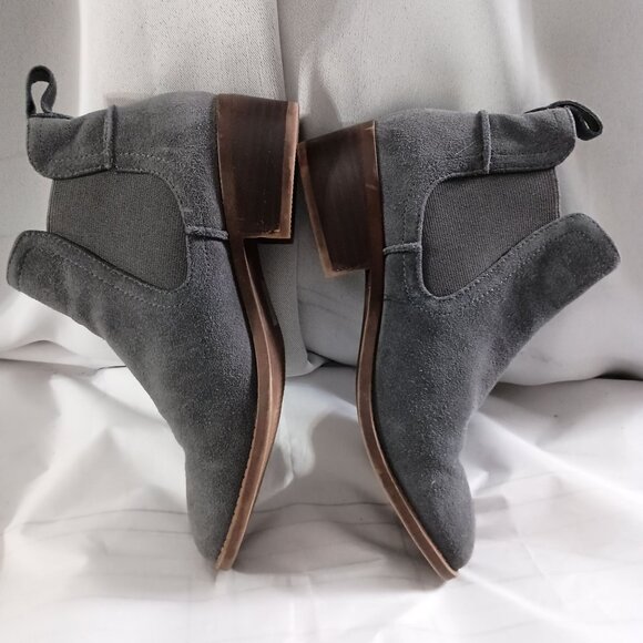 Steve Madden Dicey Gray Leather Booties Women’s Size 6 Ankle Boots Comfort - Picture 7 of 10
